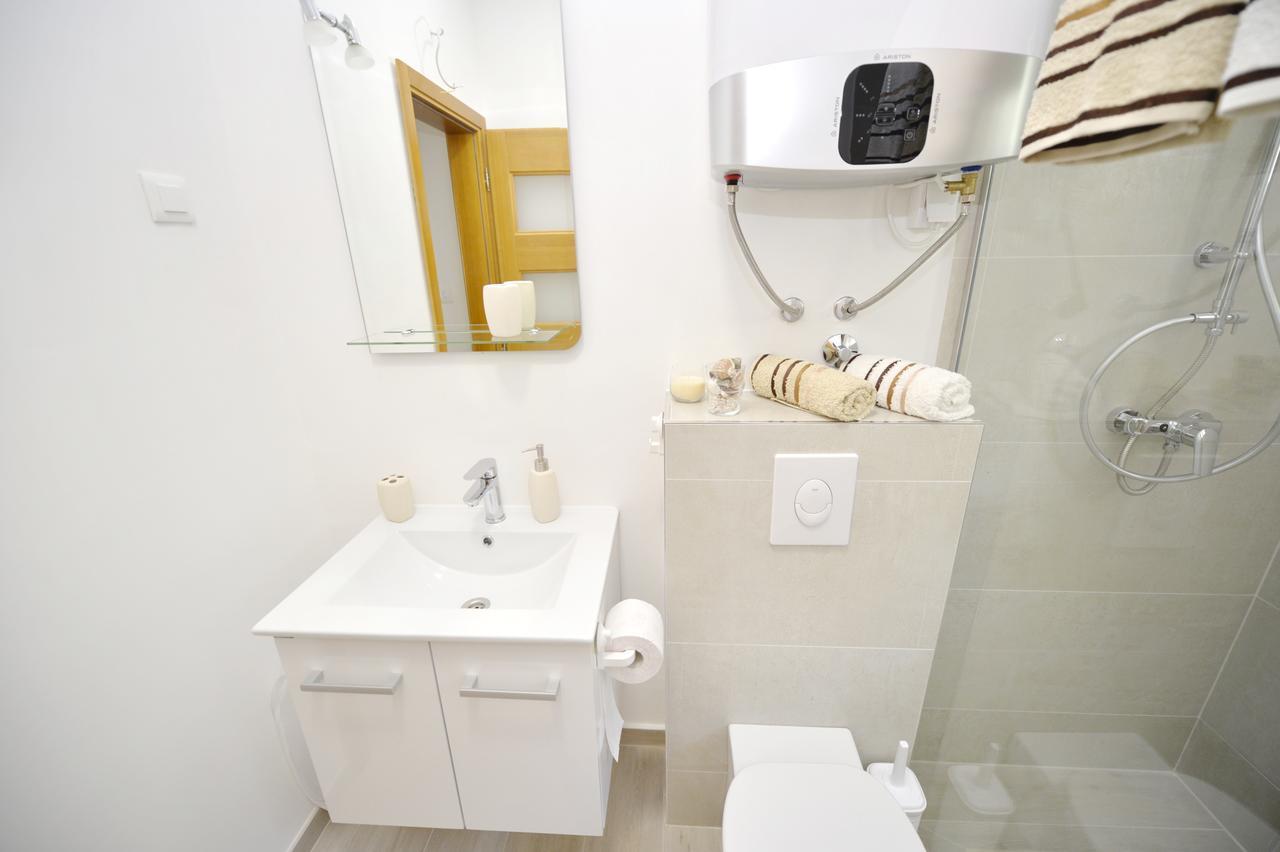 P&I Apartments Jadranska 74,Dobrota Kotor Zewnętrze zdjęcie