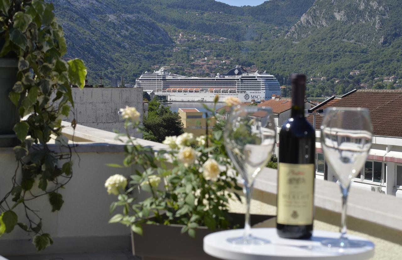 P&I Apartments Jadranska 74,Dobrota Kotor Zewnętrze zdjęcie